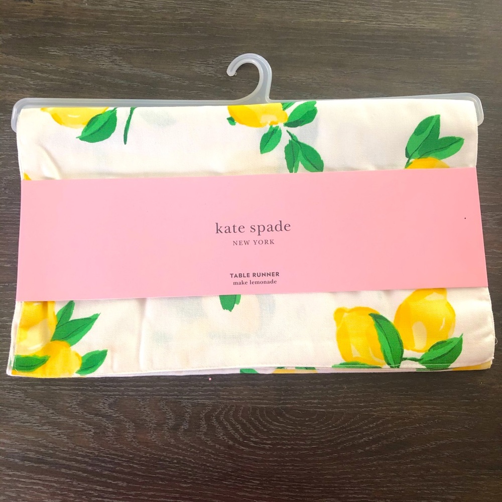 Kate spade Make lemonade table runner